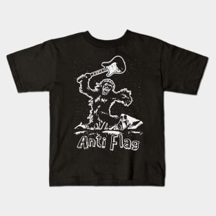 anti flag monster smash Kids T-Shirt